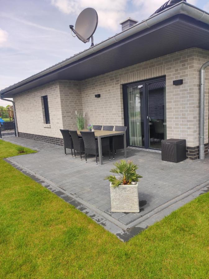 Ferienhaus Luna Am Schoenen Harkebruegger See Mit Kamin Barssel (Cloppenburg) Exterior foto